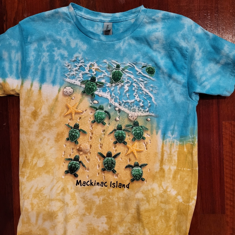 Liquid Blue Baby Sea Turtles